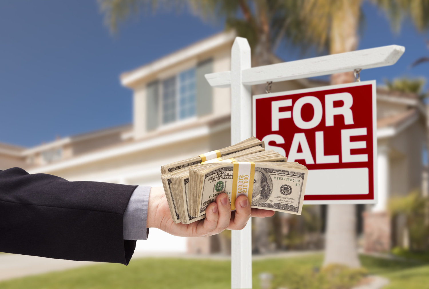 What Makes the Right Real Estate Professional for Selling Your Home?